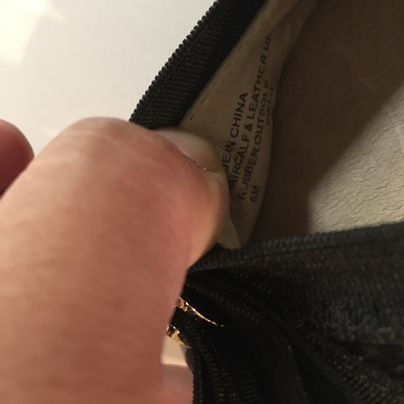 Michael Kors leopard print flats - Picture 3 of 4